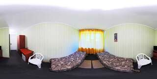 Отель Пансионат Черномор Рыбаковка Двухместный номер с 2 отдельными кроватями и душем-3
